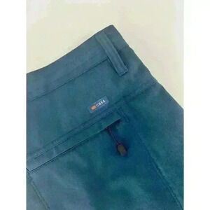 Cova Surf N' Turf Men's Hybrid Shorts Size 40 Lightweight Recycled Poly Fishing